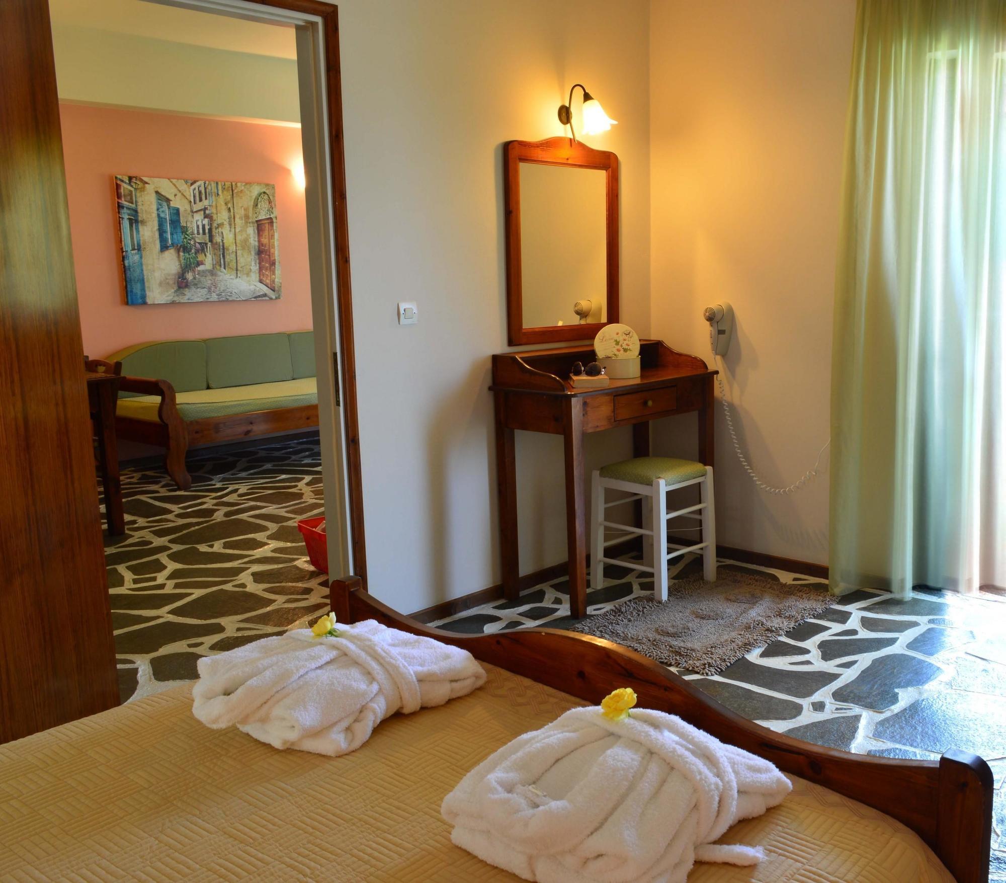 Amaryllis Hotel กาลามากี ภายนอก รูปภาพ