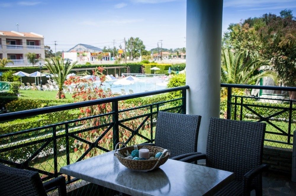Amaryllis Hotel กาลามากี ภายนอก รูปภาพ