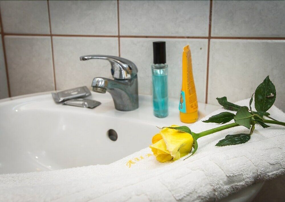 Amaryllis Hotel กาลามากี ภายนอก รูปภาพ